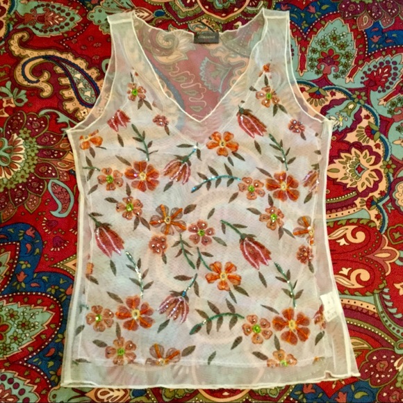 Dolce Emozione Tops - 💐 BOGO🌺 Dolce Emozione🌺sheer sleeveless top💐